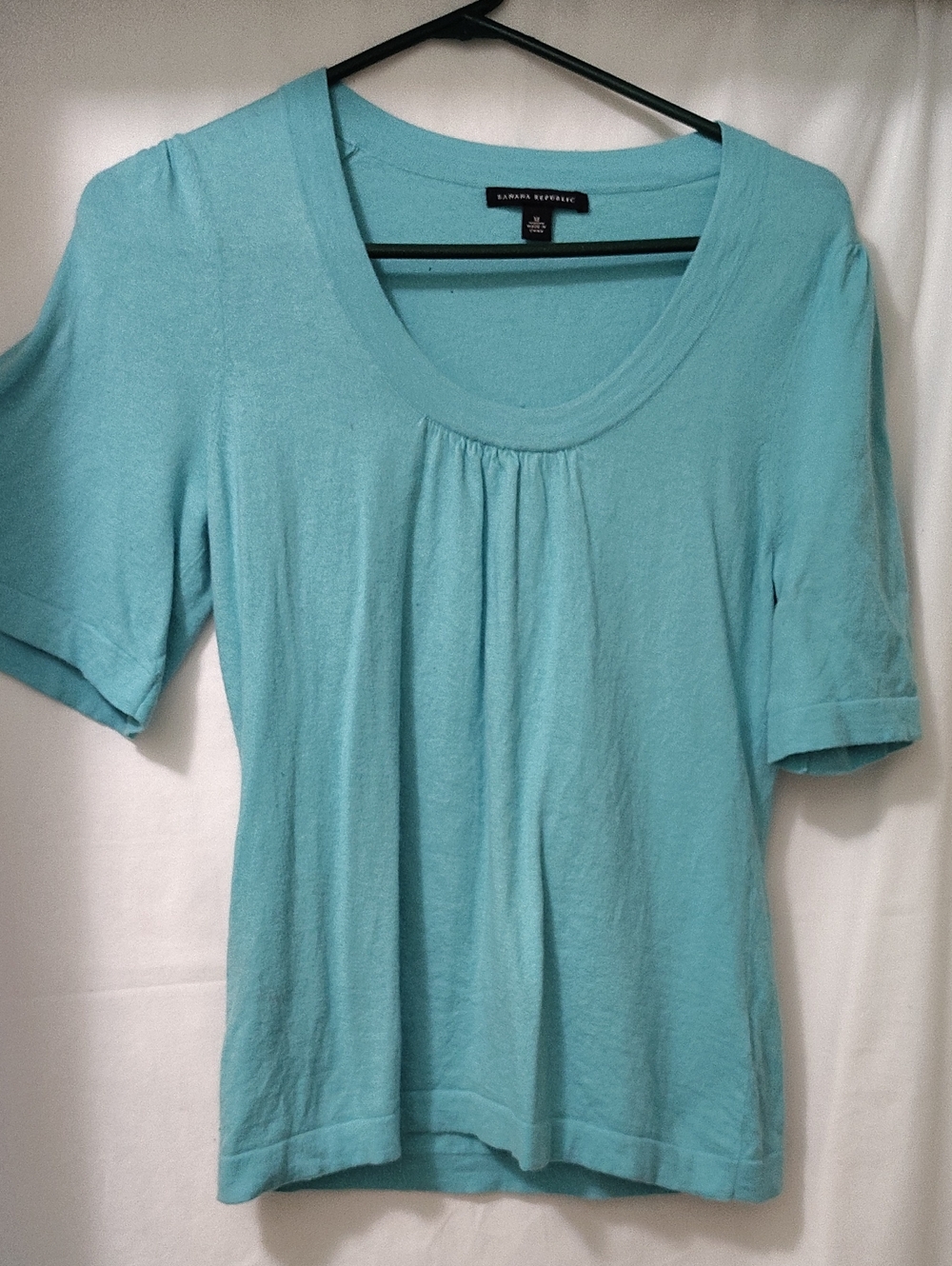 Banana Republic Light Teal Scoop Neck Short Sleeve Tee